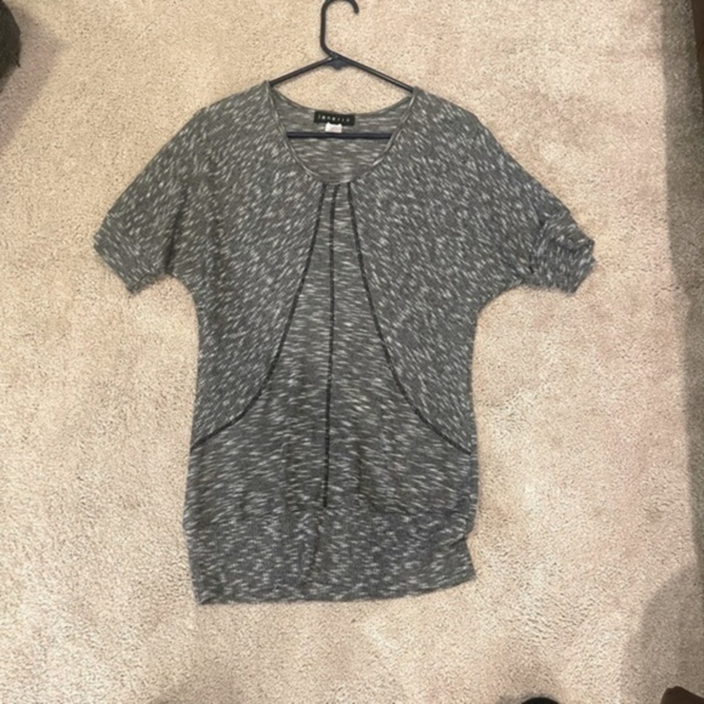 Grey lightly worn top